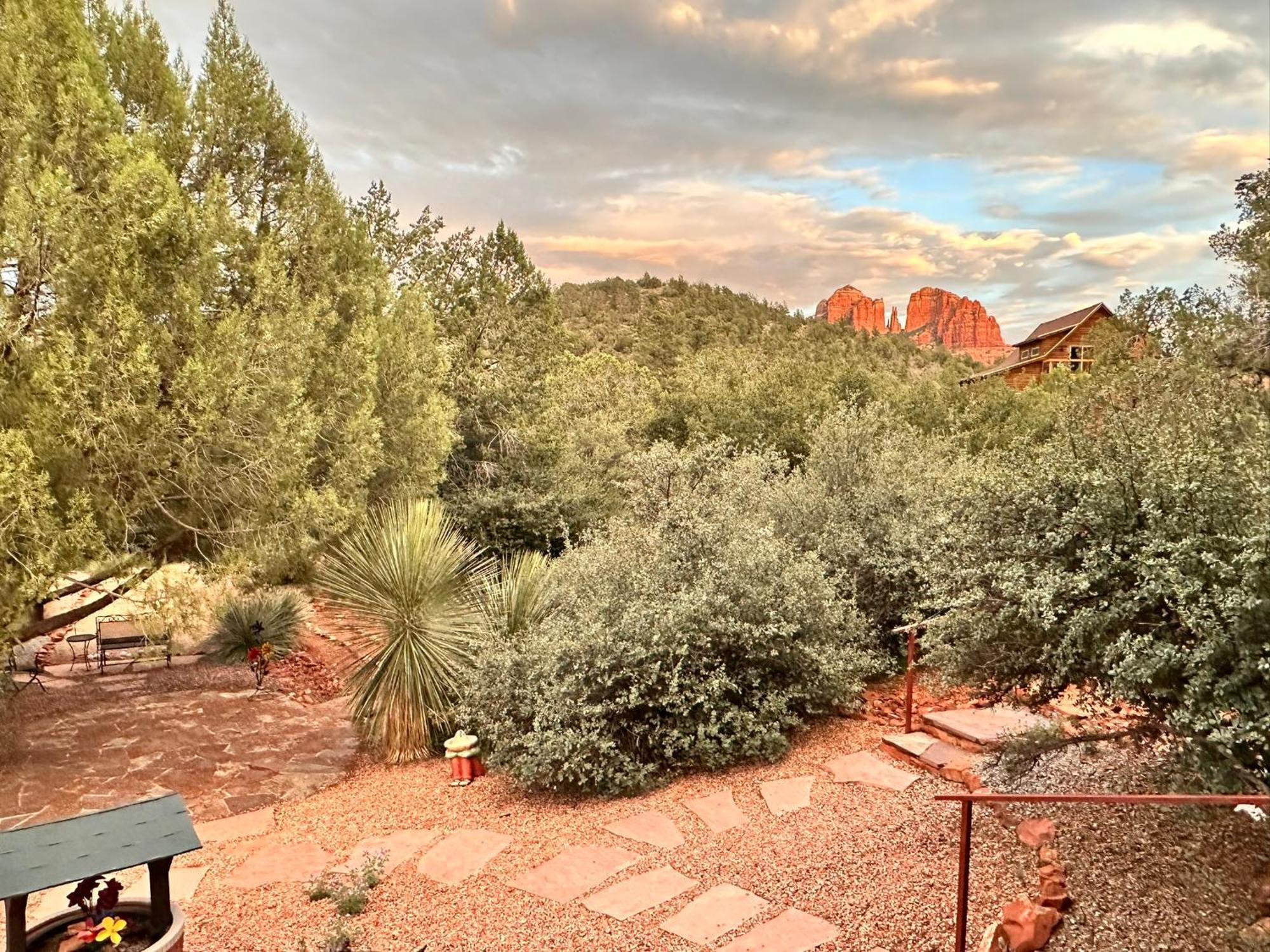 Cathedral Casita At Sedona Cathedral Hideaway Llcヴィラ エクステリア 写真